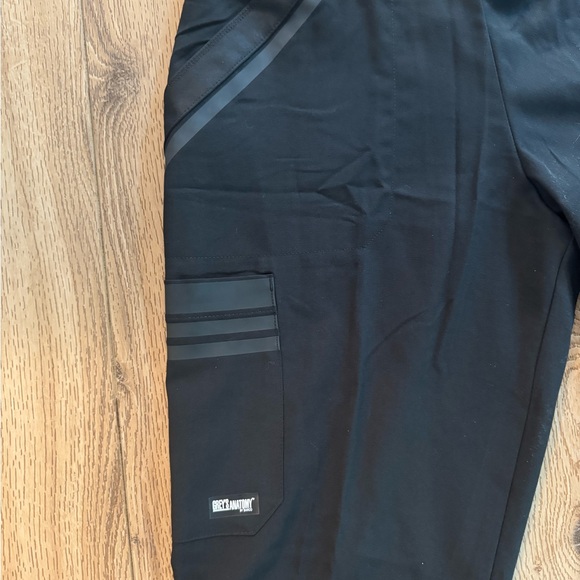 NWT Grey's Anatomy IMPACT by Barco 2 way stretch scrub pants Gardenia California - Picture 3 of 10
